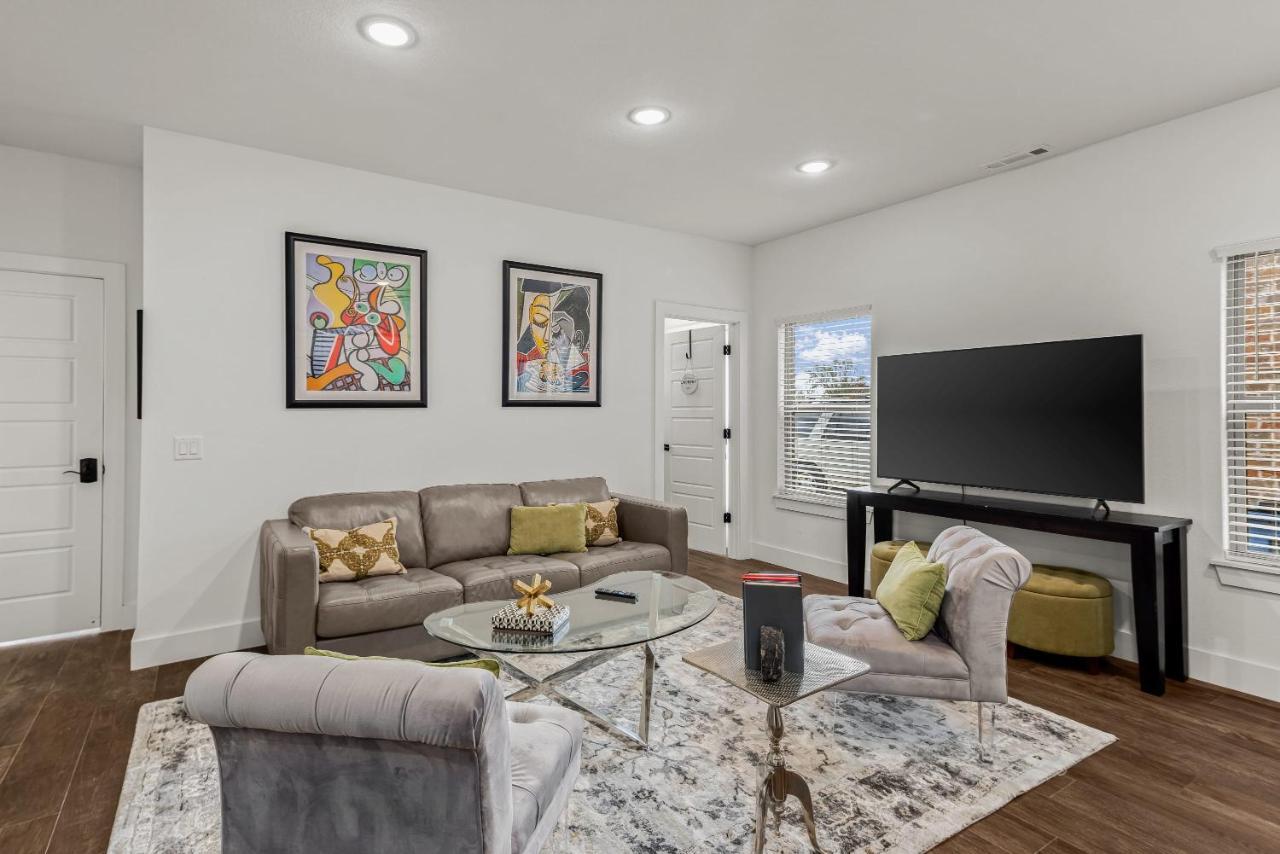 The Warhol - Pet-Friendly Apartment Bentonville Eksteriør billede