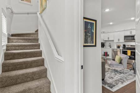 The Warhol - Pet-Friendly Apartment Bentonville Eksteriør billede
